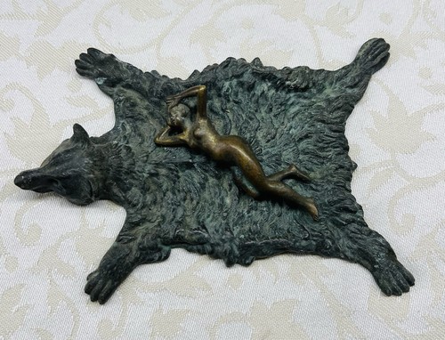 Nude naked erotic lady - naked,