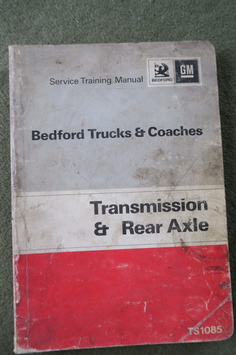 Bedford trucks coach - coach, tk