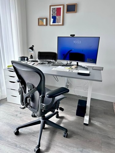 Herman miller aeron ergonomic - aeron,