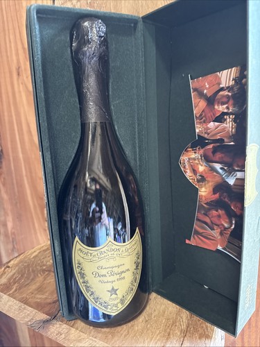 Vintage dom perignon champagne - perignon,