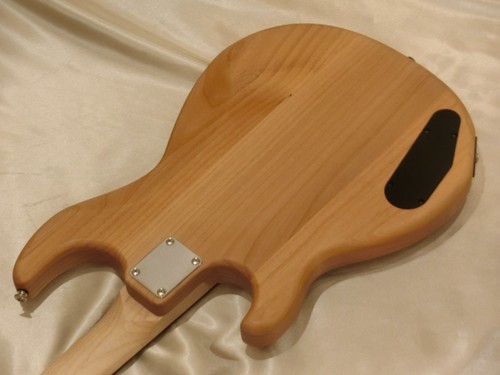Yamaha series electric bass - series,