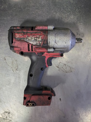 Milwaukee impact wrench - milwaukee,