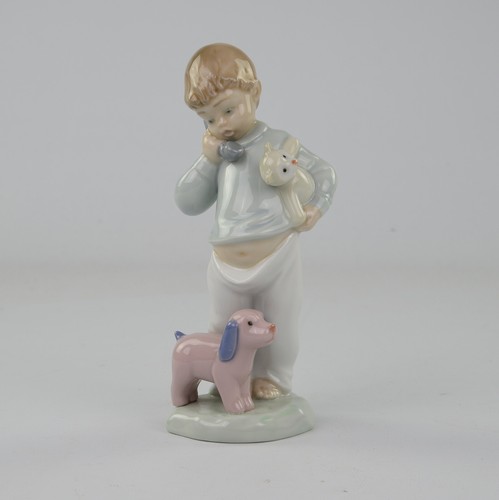 Nao figurine boy phone - nao,