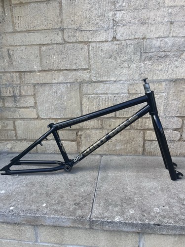 Dirtbike 22tt black 24 - 22tt,