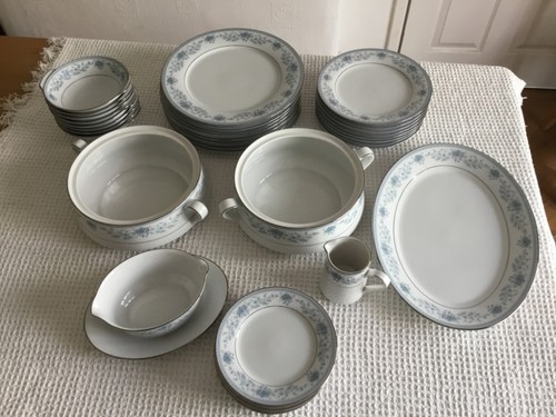 Noritake blue hill 2482 - blue,