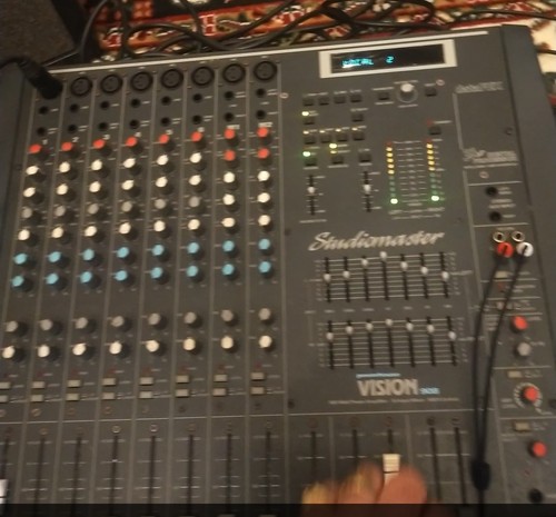 Studiomaster vision 900 watt - vision,