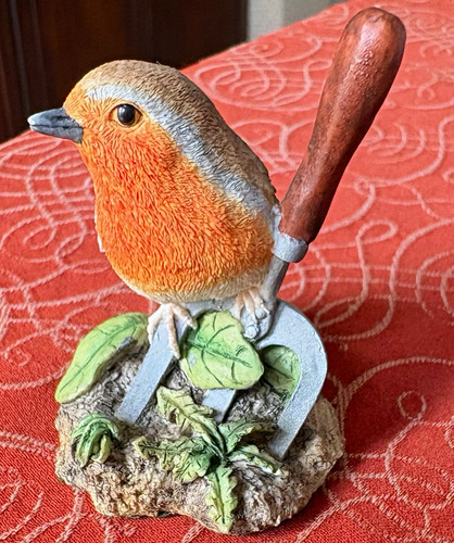 Border fine arts bempton robin - fine,