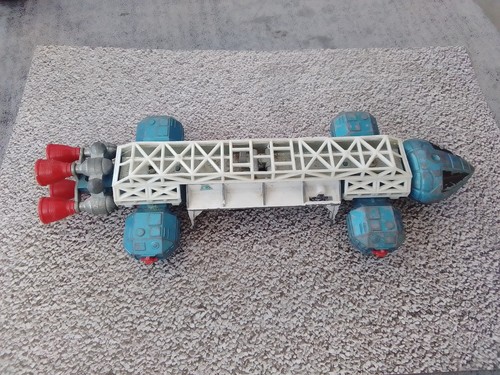 Vintage space 1999 - vintage,