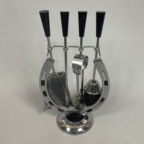 Horseshoe shaped piece - horseshoe, 4-piece