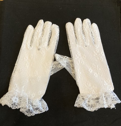 Girls white lace gloves frilly - lace,