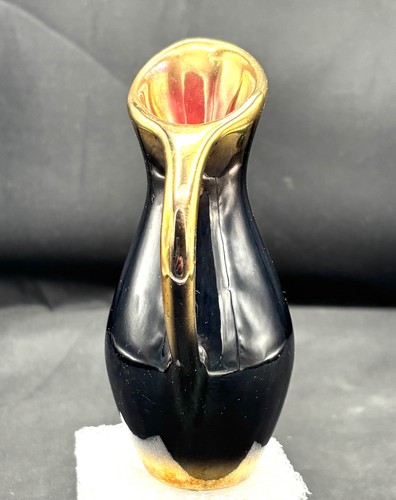 German art pottery glazed - art,