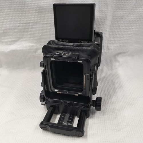 Fujifilm medium format - medium,