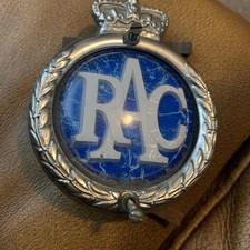 VINTAGE CAR BADGE.( RAC 