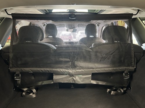 Volvo dog guard removed - xc,