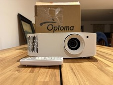 Optoma UHD38x 4000 Lumens 3D UHD 4K HDR Gaming Projector Dead Pixels 220h use 