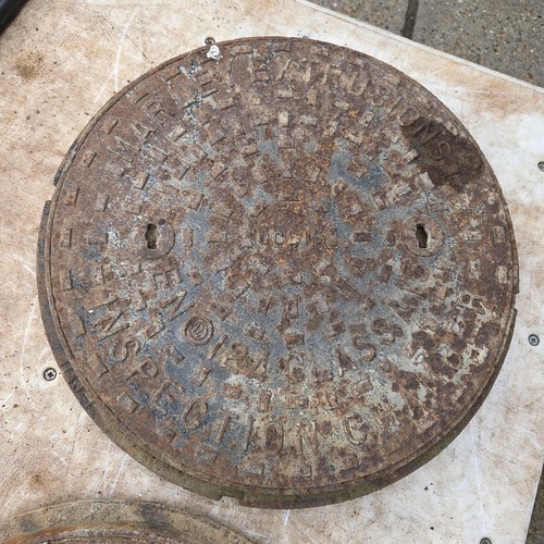 Round cast iron manhole cover - round,