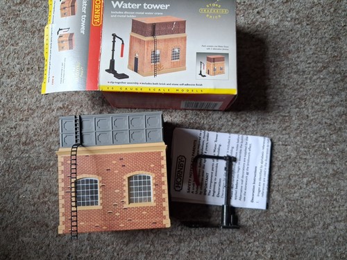 Hornby r8003 water tower - tower, oo