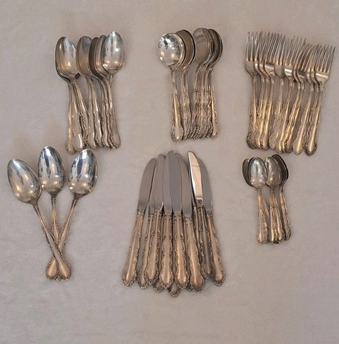 Oneida silversmiths piece - oneida,