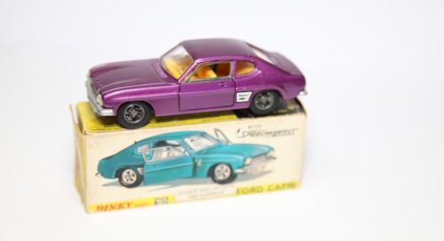 Dinky 165 ford - capri, in