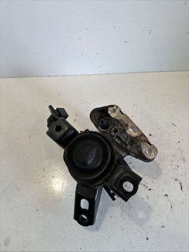 Toyota avensis engine mount - toyota,