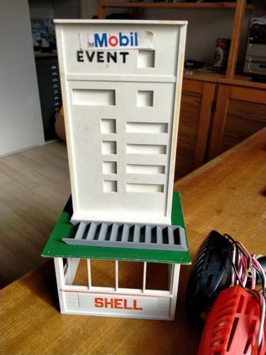 Vintage scalextric event - event, board