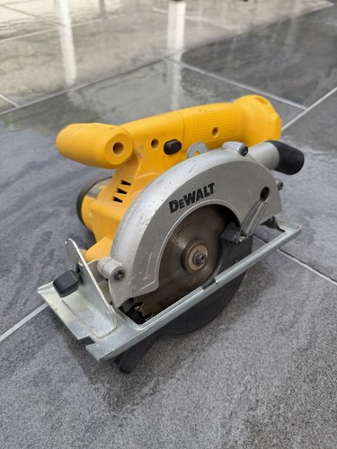 Dewalt bare cordless - cordless, saw