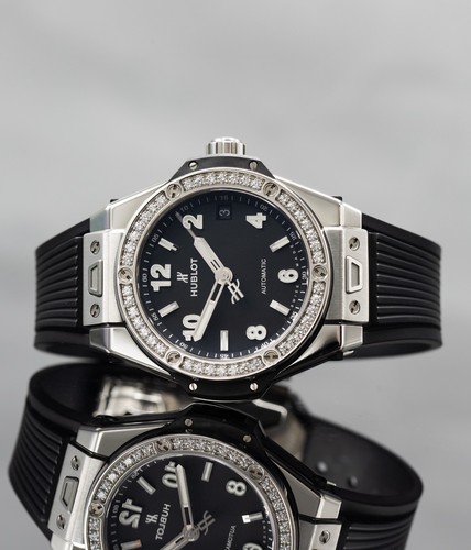 Hublot big bang one - bang, click
