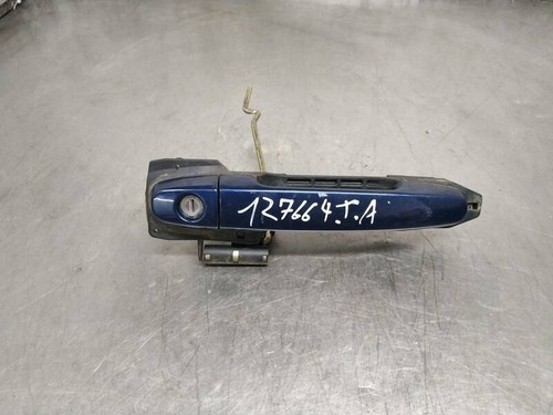 Front outer door handle - front,