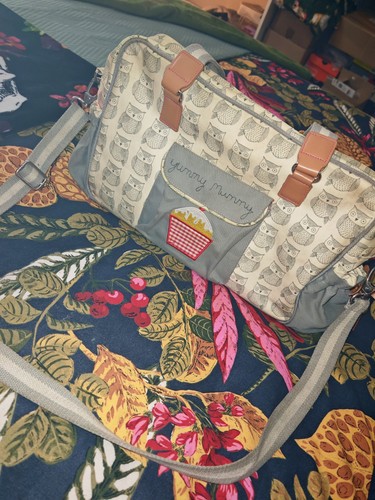 Yummy mummy baby changing bag - yummy,