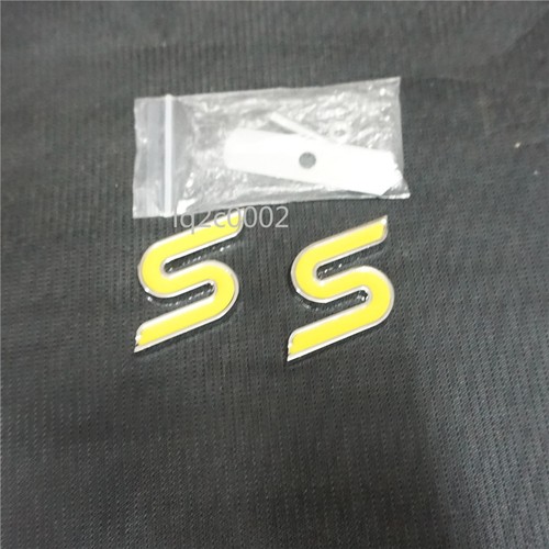 Yellow silver chrome metal - silver,