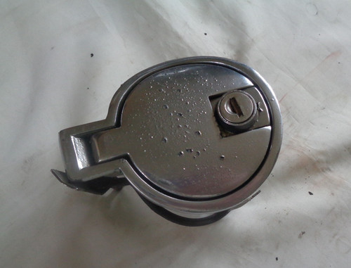 Triumph stag fuel - gas, tank