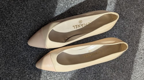 Chanel two tone nude beige - chanel,