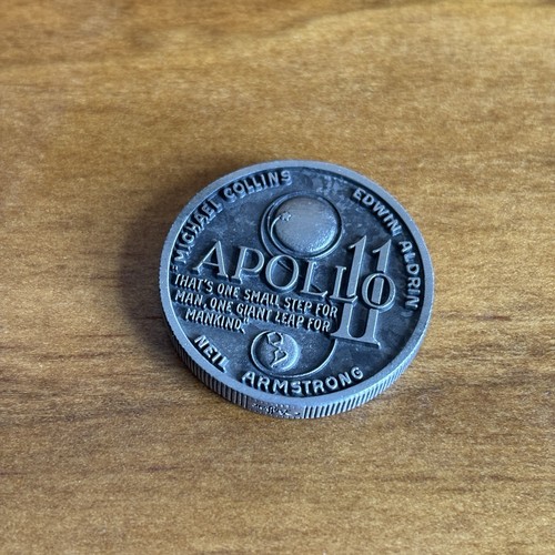 Nasa apollo mission medal - apollo,