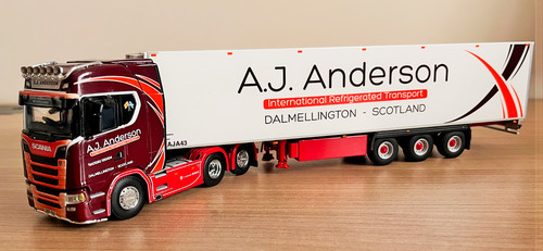 Wsi scania s650 highline with - wsi,