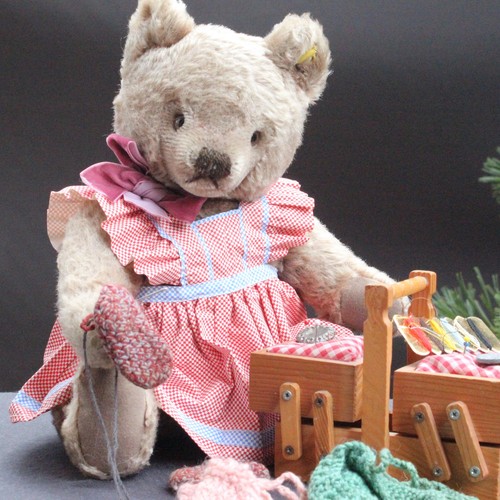 Antique steiff teddy bear - teddy,