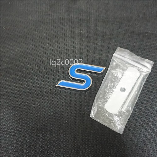 Chrome silver blue metal - silver,