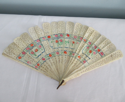 Antique brise fan - brise,