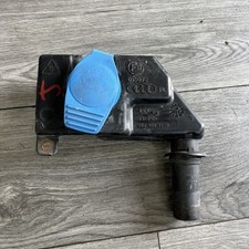Audi A4 B8 2008-2012 Windscreen washing bottle tank reservoir filler 8T2955463B