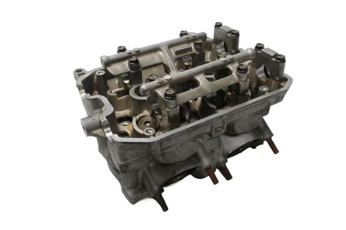 Cylinder head valve cover