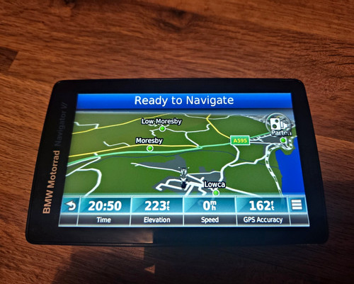 Bmw nav sat - nav,
