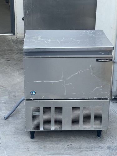 Hoshizaki ice machine - ice,