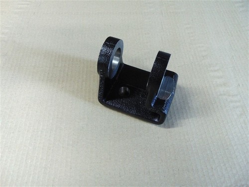 Front axle thrust - front,