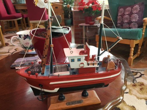 Model fishing boat le - fishing, boat.