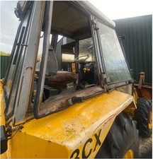 JCB 3CX CONTRACTOR BACKHOE LOADER 1991, 4 in 1 bucket and extended dig 