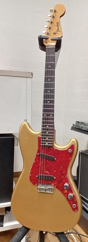 Fender electric guitar - electric,