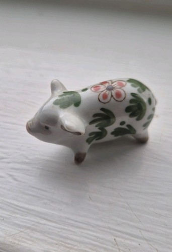 Small ceramic pig ornament - ceramic,