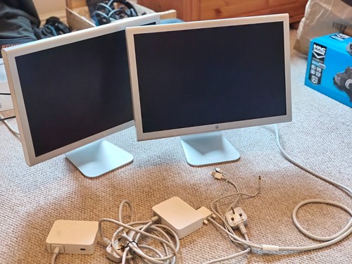 Pair apple cinema displays - pair,