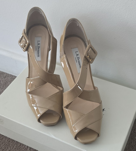 Bennett beige patent - beige,
