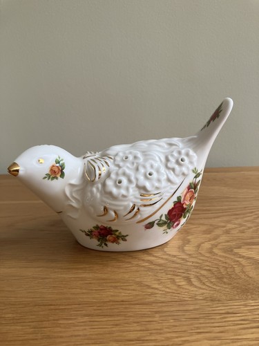 Royal albert bone china old - albert,