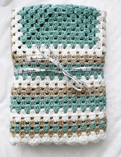 Handmade crochet baby blanket - handmade,